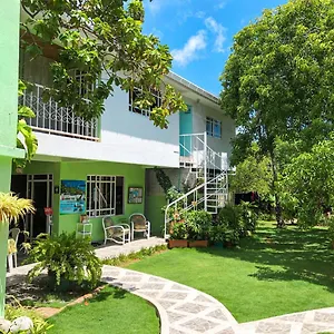 Inn Nativa Bernard Place Colombia